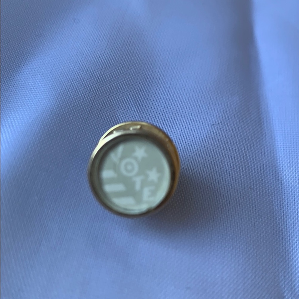 Vintage VOTE pin